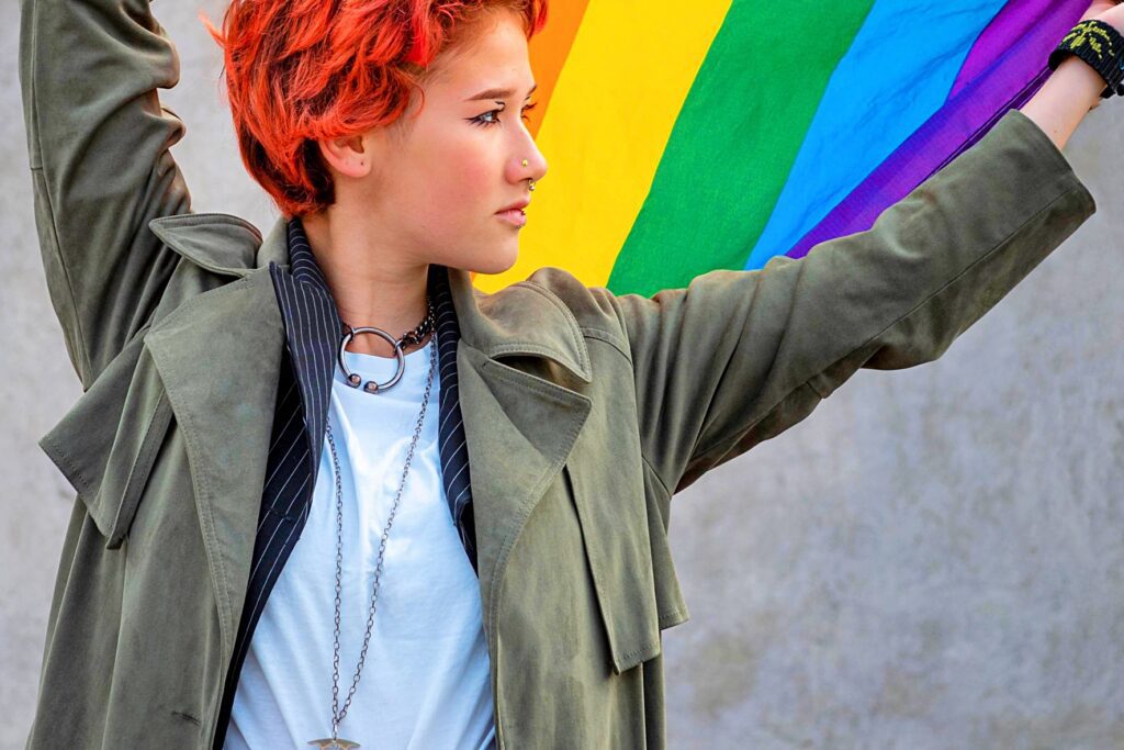 Teléfono 028 Servicio Arcoíris: Una línea de Esperanza para la Comunidad LGTBI+