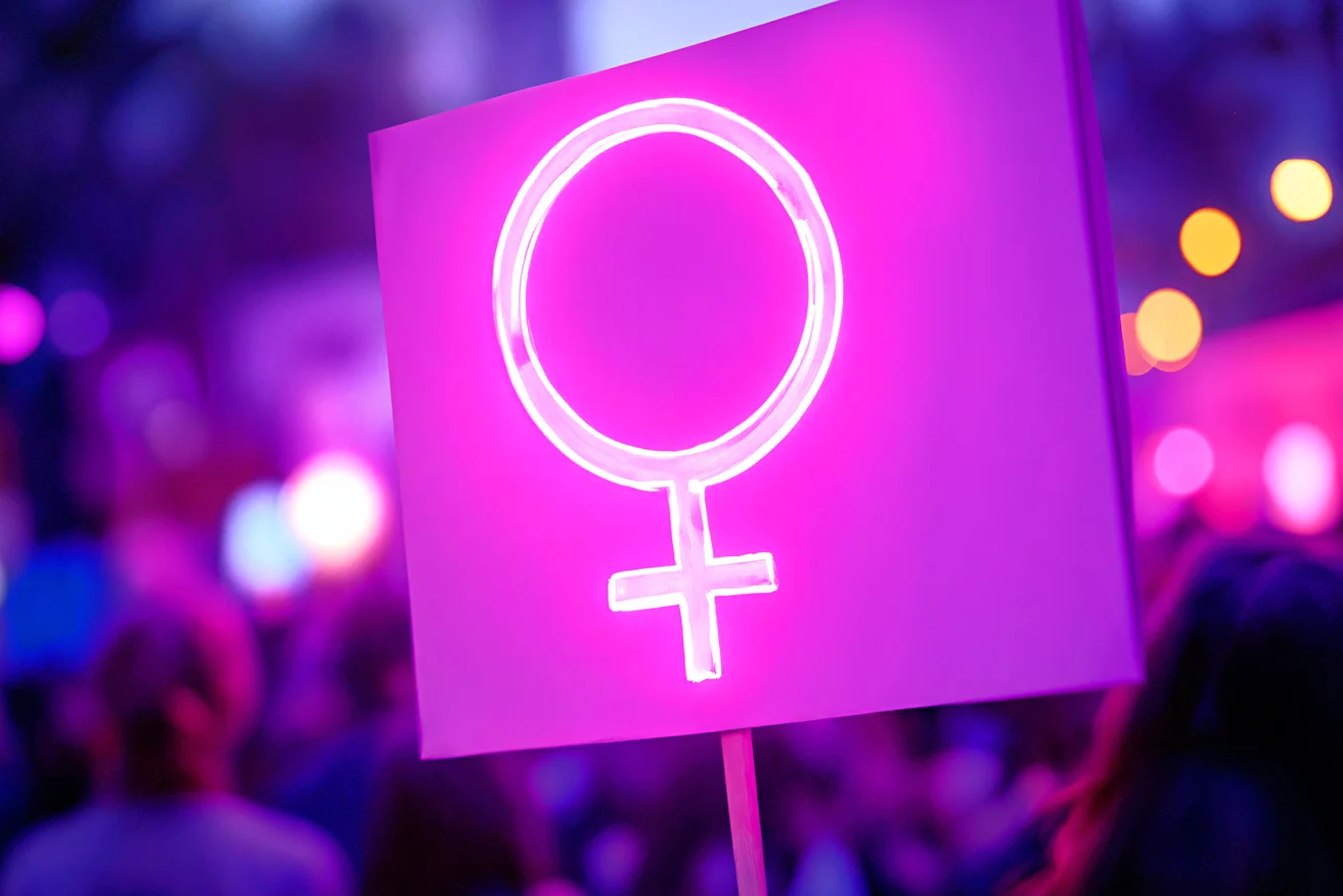 Feminismo e igualdad en España - Blog MAR ABOGADOS