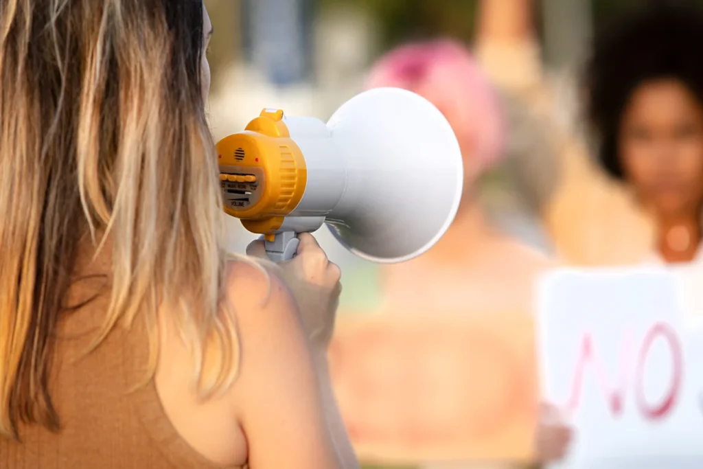 Feminismo e igualdad en España - Blog MAR ABOGADOS