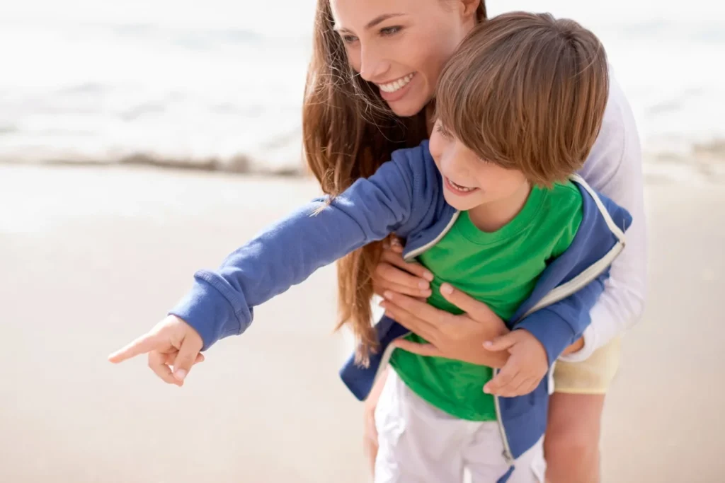 Vacaciones de verano tras una separación - Blog MAR ABOGADOS